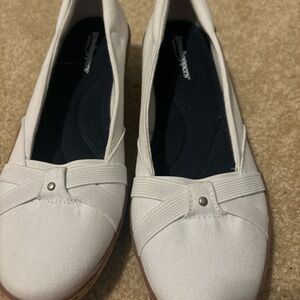 Grasshoppers Cream Canvas Flats
